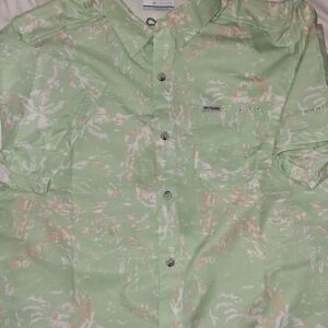 Columbia Men's Mint Green Floral Button Down Shirt